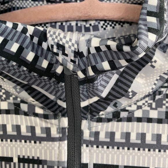 Nike Pro Dri Fit Quarter Zip - Picture 2 of 4